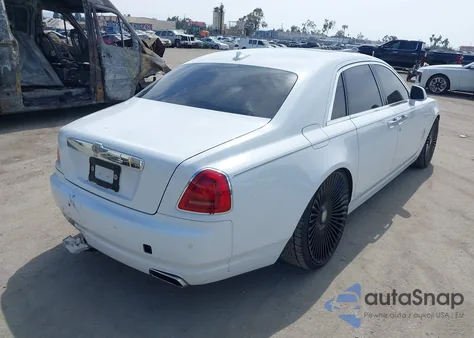 2014 Rolls-Royce Ghost z USA, uszkodzony, nr VIN SCA664S59EUX52800